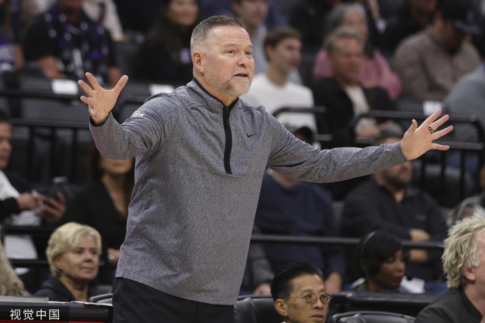 首次以队长 首次以队长