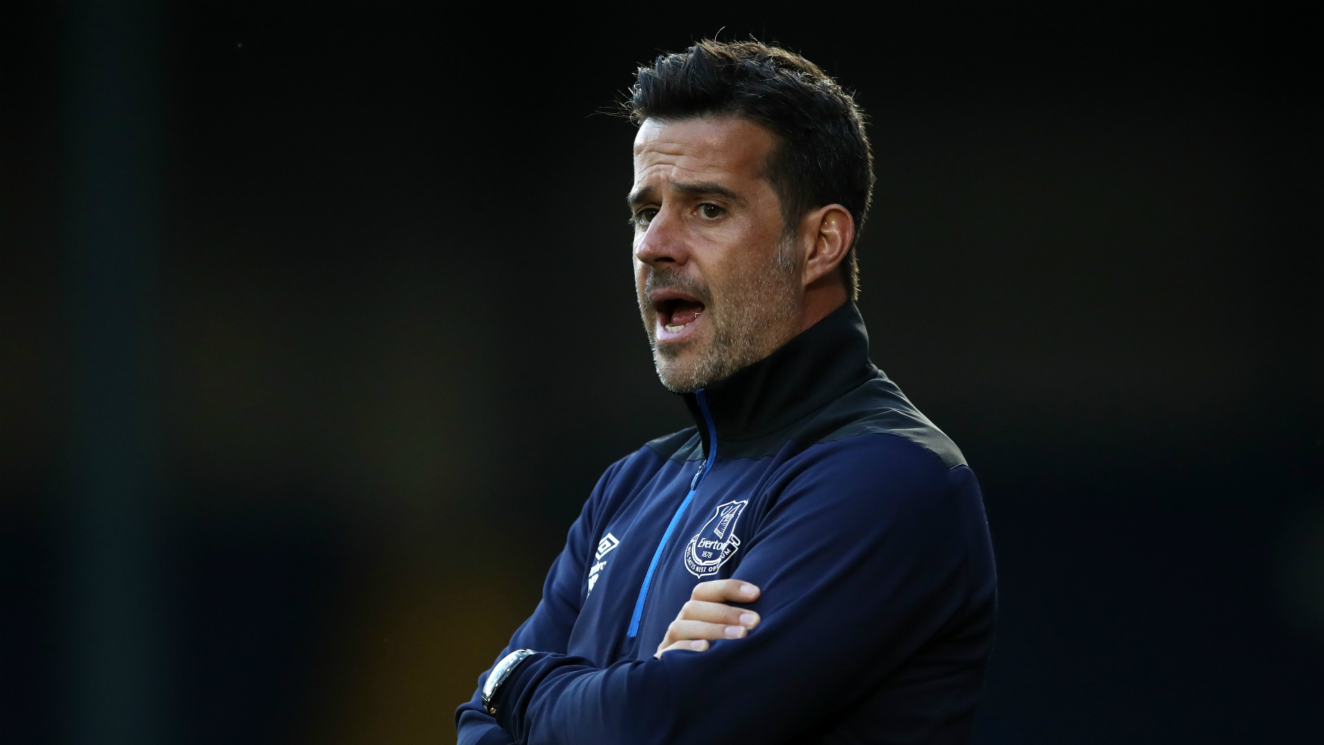 的带领下 的带领下